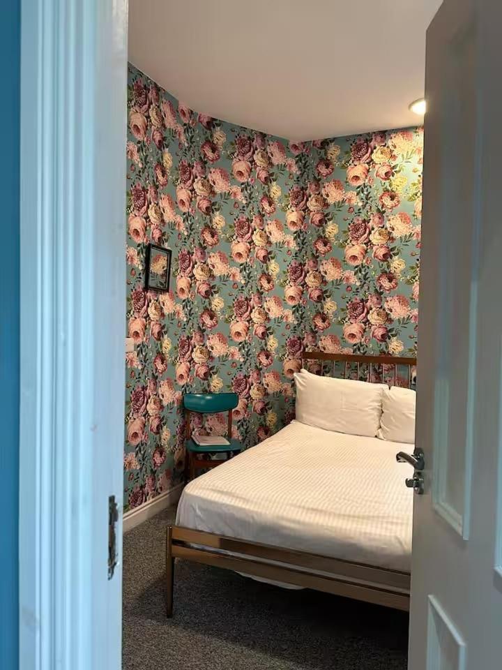 Bed & Breakfast 45 Malone Road