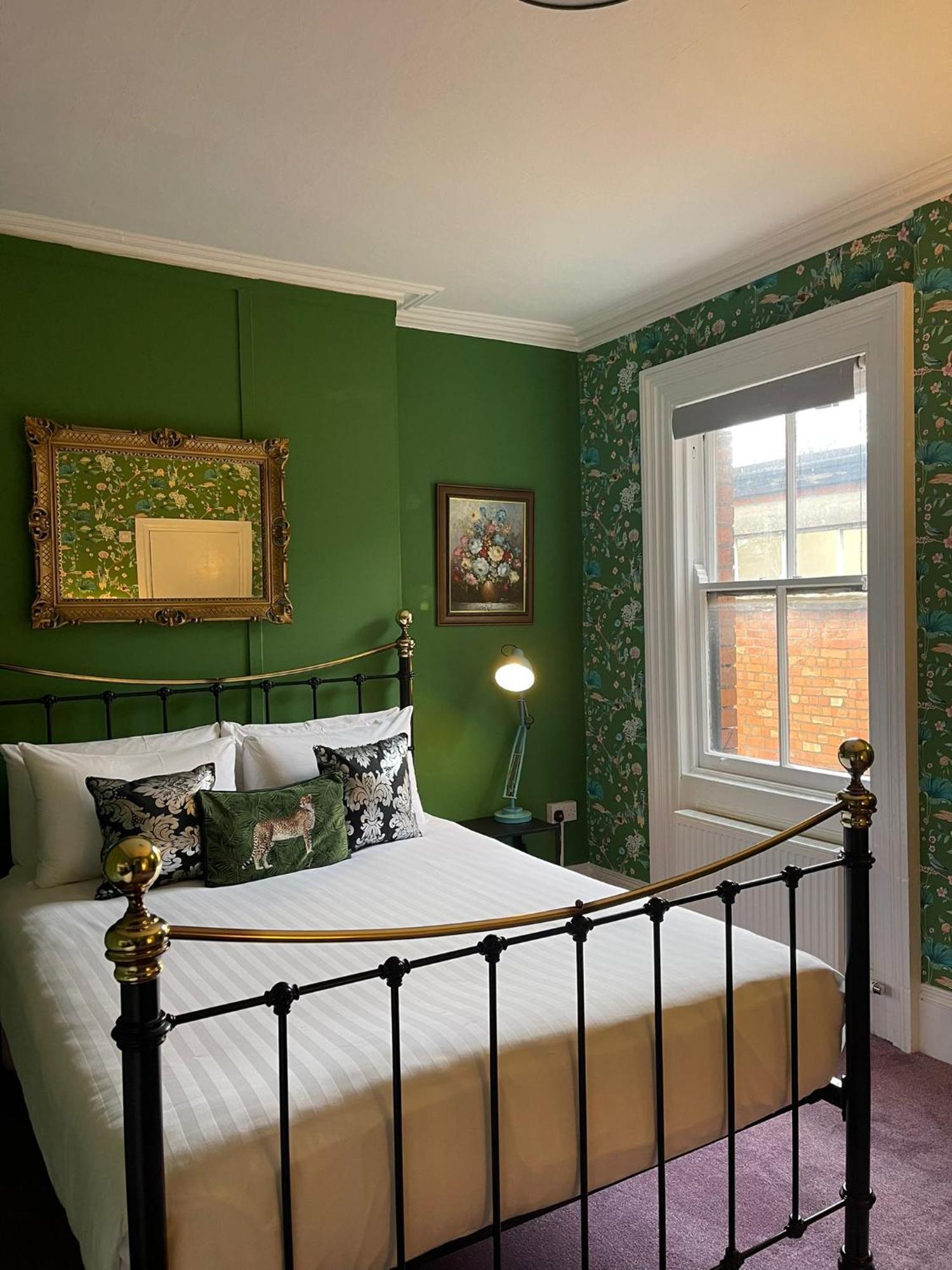 45 Malone Road Bed & Breakfast
